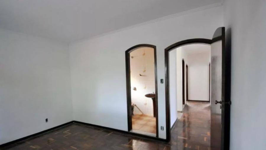 Sobrado à venda com 4 quartos, 266m² - Foto 10