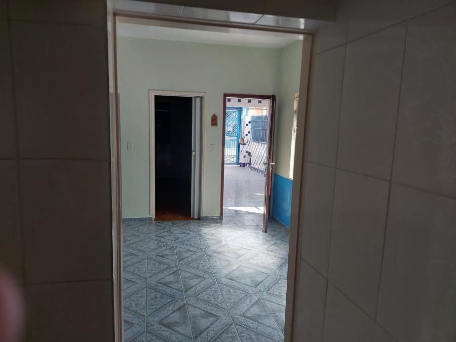 Casa à venda com 4 quartos, 250m² - Foto 10