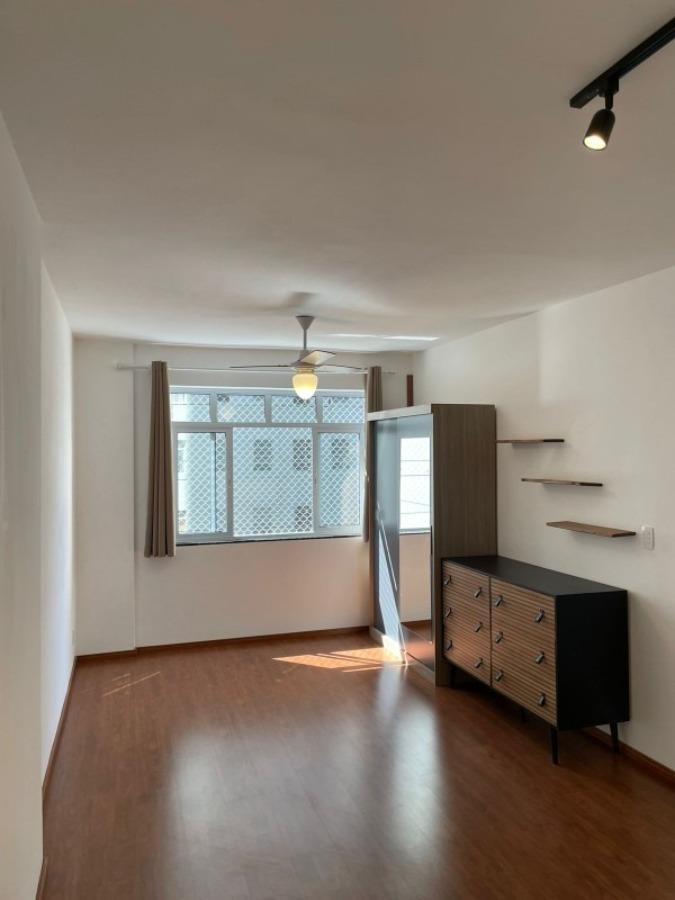 Apartamento à venda com 1 quarto, 36m² - Foto 12