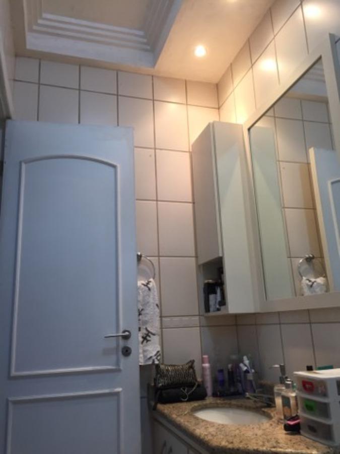 Apartamento à venda com 2 quartos, 60m² - Foto 7