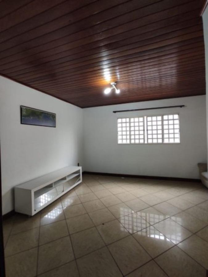 Sobrado à venda com 4 quartos, 194m² - Foto 3