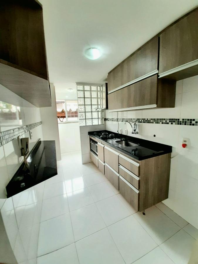 Apartamento à venda com 2 quartos, 50m² - Foto 15