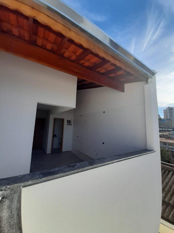 Apartamento à venda com 2 quartos, 46m² - Foto 2