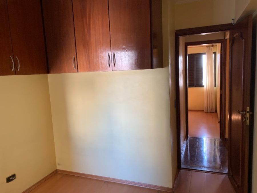 Apartamento à venda com 3 quartos, 75m² - Foto 8