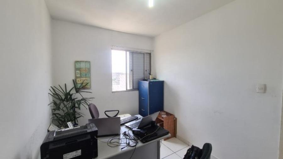 Apartamento à venda com 2 quartos, 55m² - Foto 17