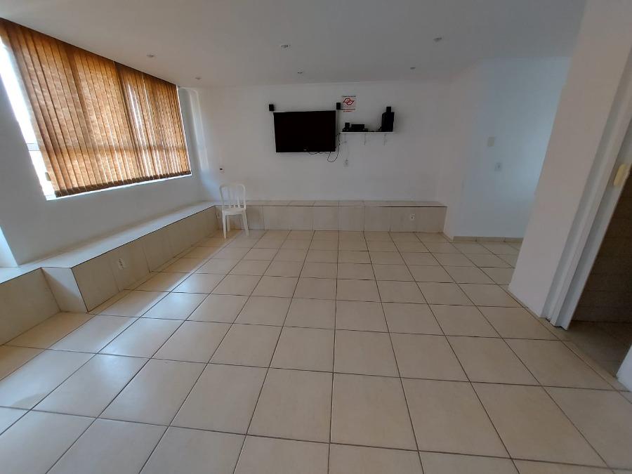 Apartamento à venda com 2 quartos, 60m² - Foto 15