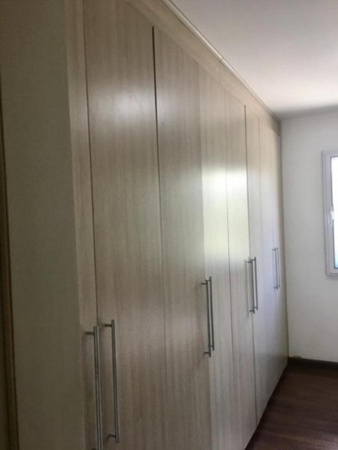 Apartamento à venda com 3 quartos, 95m² - Foto 11