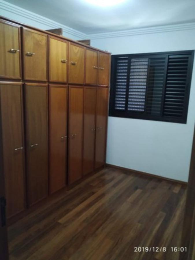 Apartamento à venda com 3 quartos, 86m² - Foto 8