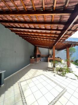 Sobrado para Venda por R$1.490.000,00 com 400m², 3 dormitórios, 1 suite e 3 vagas - Vila rosária , São paulo / SP