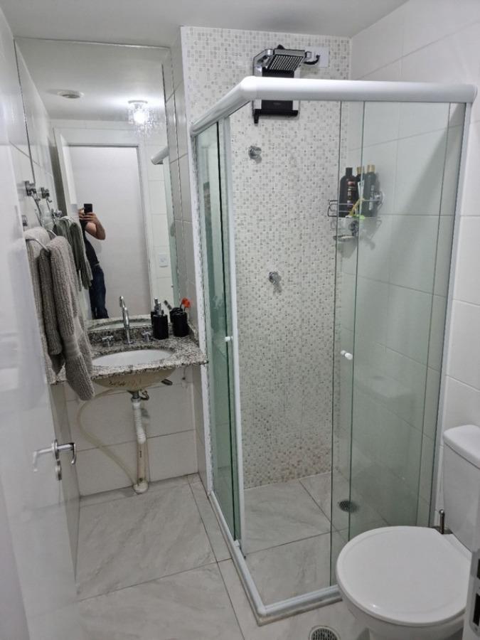 Apartamento à venda com 2 quartos, 42m² - Foto 13