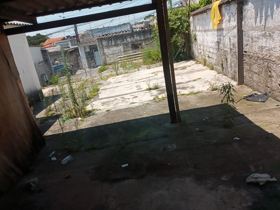 Terreno à venda com 1 quarto, 120m² - Foto 4