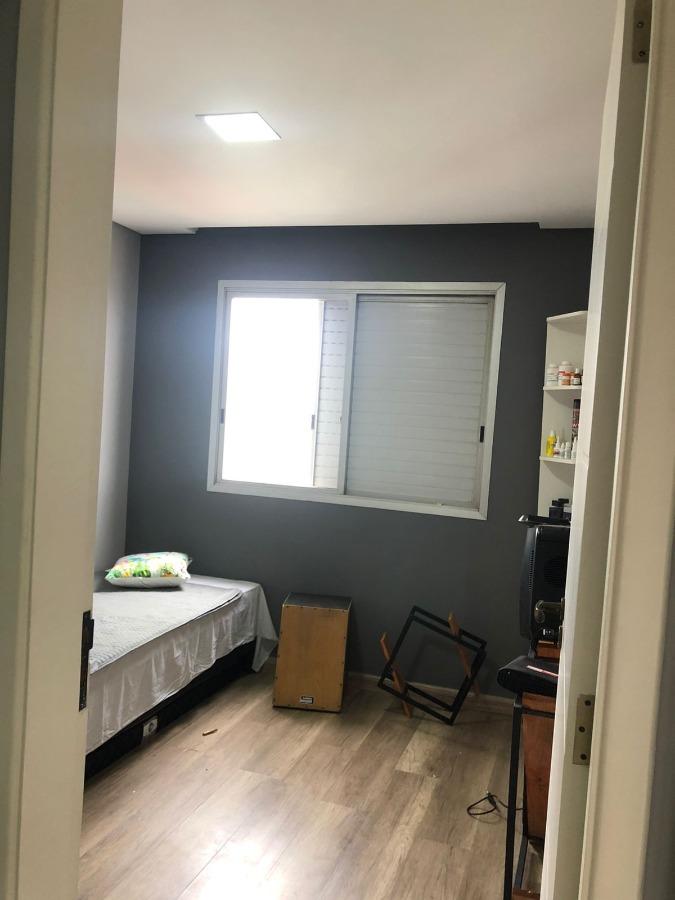 Apartamento à venda com 2 quartos, 60m² - Foto 18