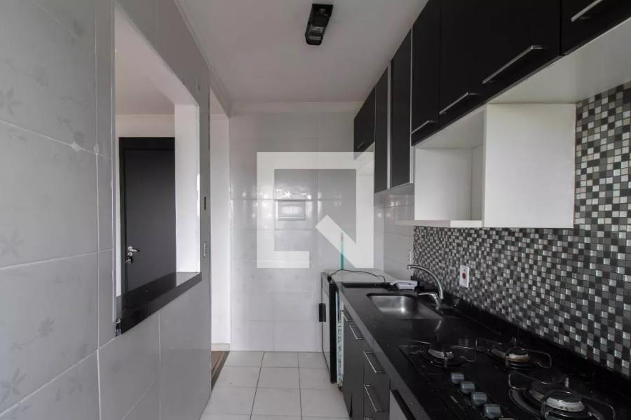 Apartamento à venda com 2 quartos, 45m² - Foto 4