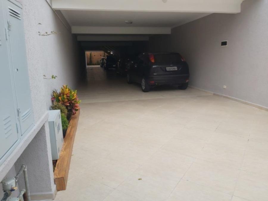 Apartamento à venda com 3 quartos, 76m² - Foto 2