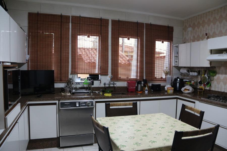 Sobrado para alugar com 3 quartos, 225m² - Foto 3