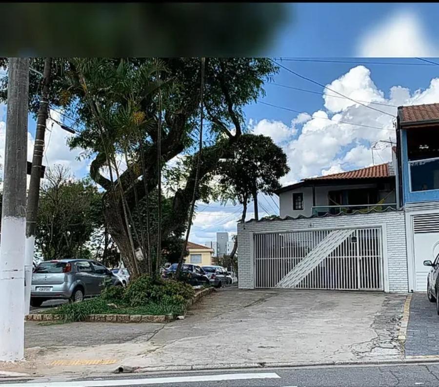 Sobrado à venda com 3 quartos, 120m² - Foto 1