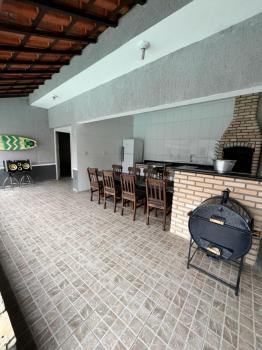 Casa para Venda por R$1.000.000,00 com 500m², 4 dormitórios, 1 suite e 7 vagas - Vila tupi, Praia grande / SP