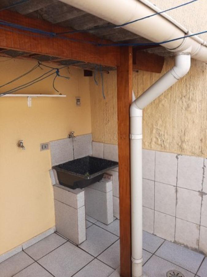 Sobrado à venda com 2 quartos, 68m² - Foto 5