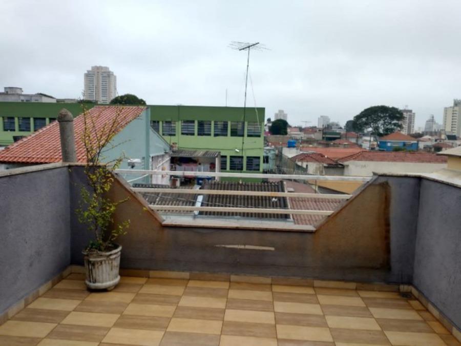 Casa à venda com 2 quartos, 140m² - Foto 2