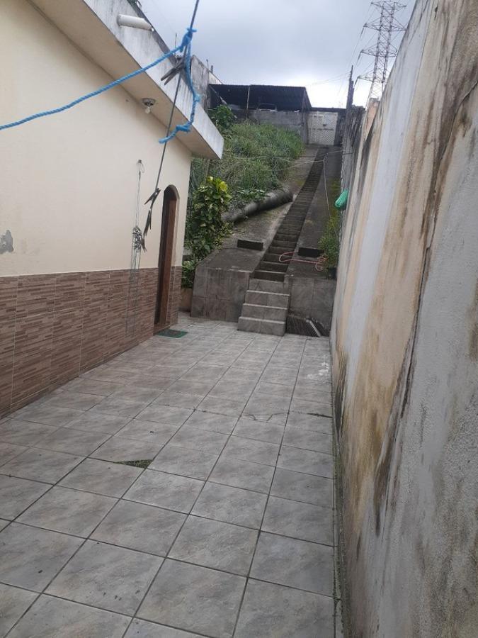 Terreno à venda com 1 quarto, 440m² - Foto 3