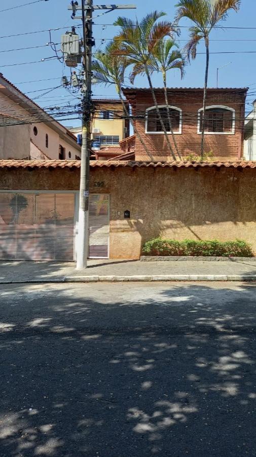 Sobrado à venda com 3 quartos, 208m² - Foto 1