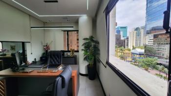 Comércio para Venda por R$1.690.000,00 com 10 banheiros e 3 cozinhas - Bela vista, São paulo / SP