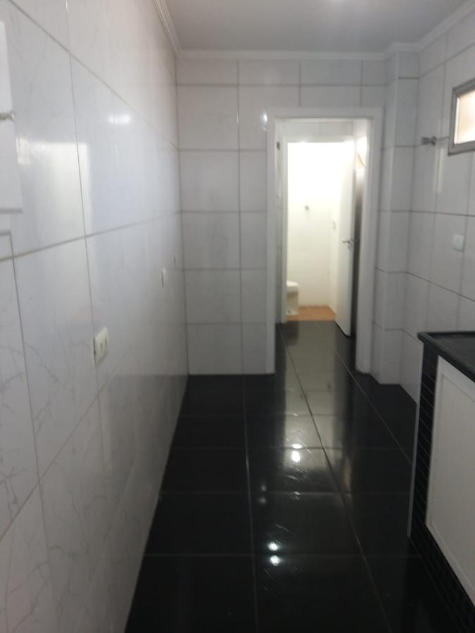 Apartamento à venda com 2 quartos, 59m² - Foto 11