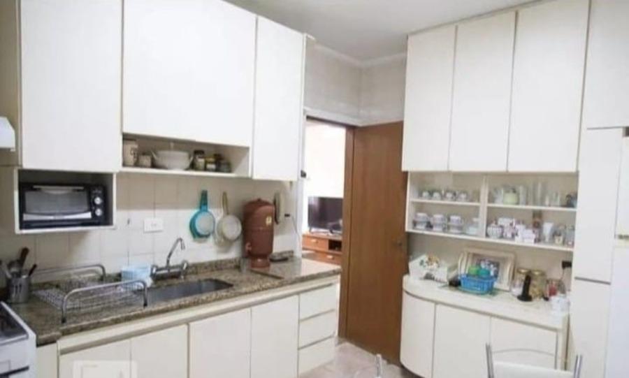 Apartamento à venda com 2 quartos, 64m² - Foto 4