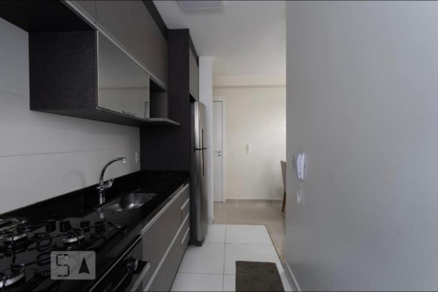 Apartamento à venda com 2 quartos, 56m² - Foto 3