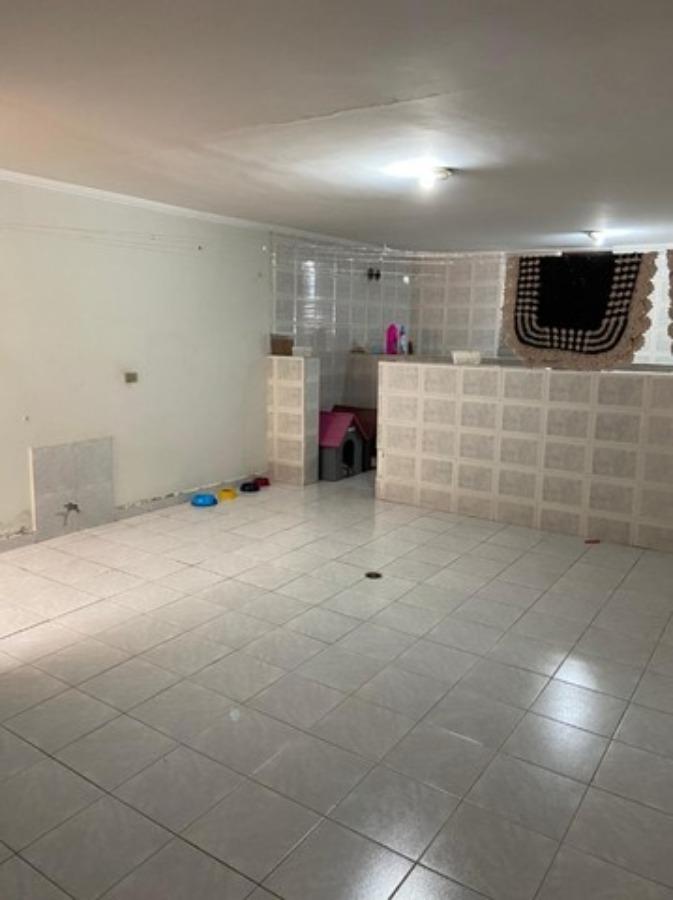 Casa à venda com 4 quartos, 250m² - Foto 4