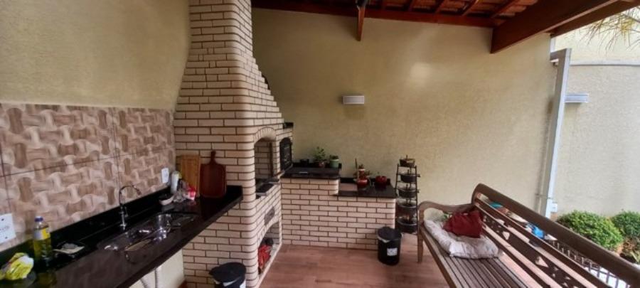 Casa à venda com 3 quartos, 200m² - Foto 13