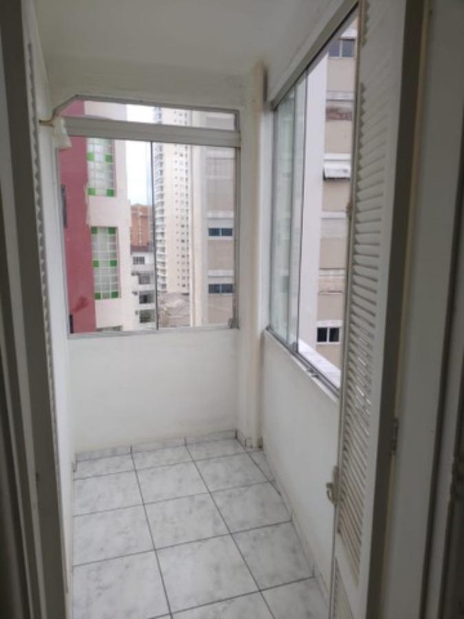 Apartamento à venda com 1 quarto, 120m² - Foto 1