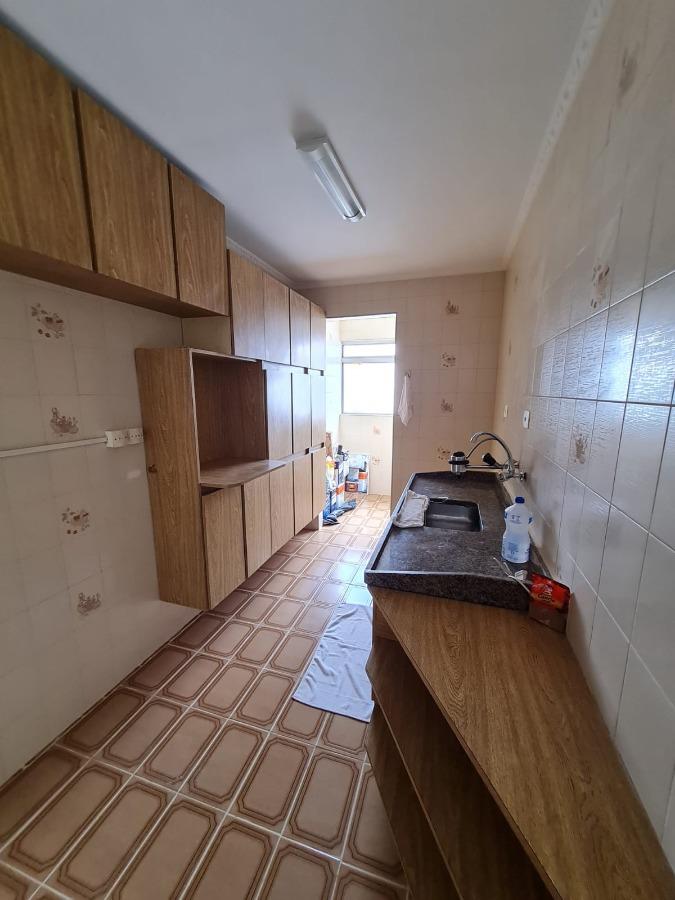 Apartamento à venda com 2 quartos, 51m² - Foto 9