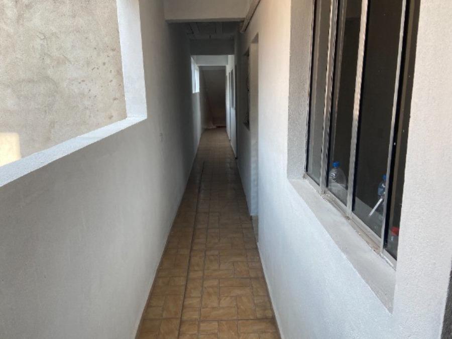 Casa à venda com 1 quarto, 608m² - Foto 10