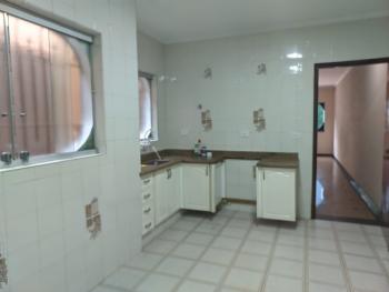Sobrado para Venda por R$900.000,00 e Aluguel á R$5.000,00/Mês com 3 dormitórios, 1 suite e 4 vagas - Vila mazzei, São paulo / SP