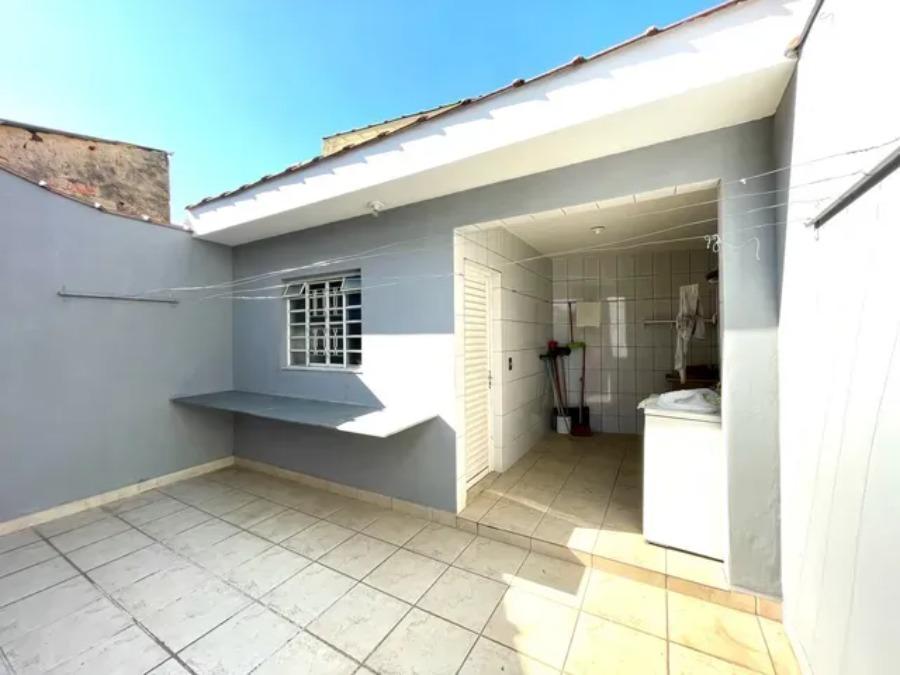 Sobrado à venda com 3 quartos, 206m² - Foto 3