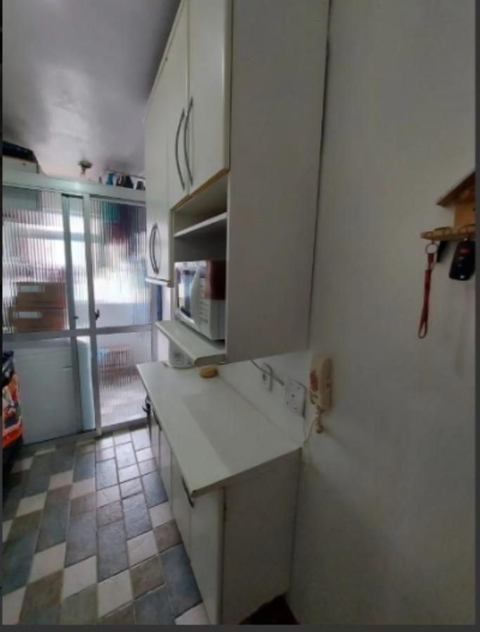 Apartamento à venda com 3 quartos, 56m² - Foto 13