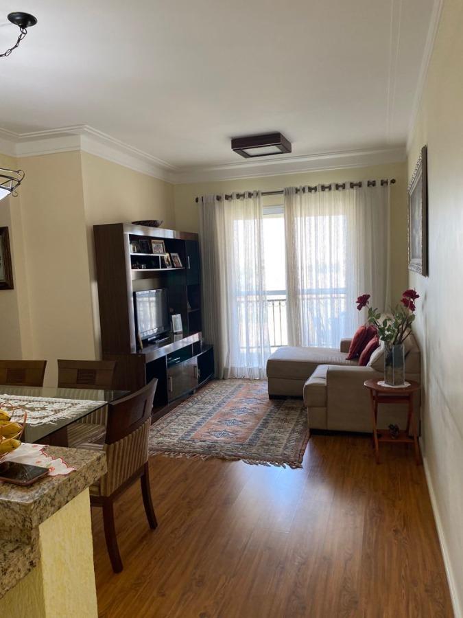 Apartamento à venda com 3 quartos, 70m² - Foto 4