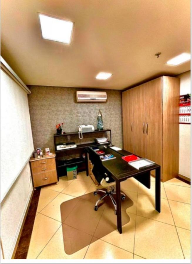 Prédio Inteiro à venda com 1 quarto, 40m² - Foto 1