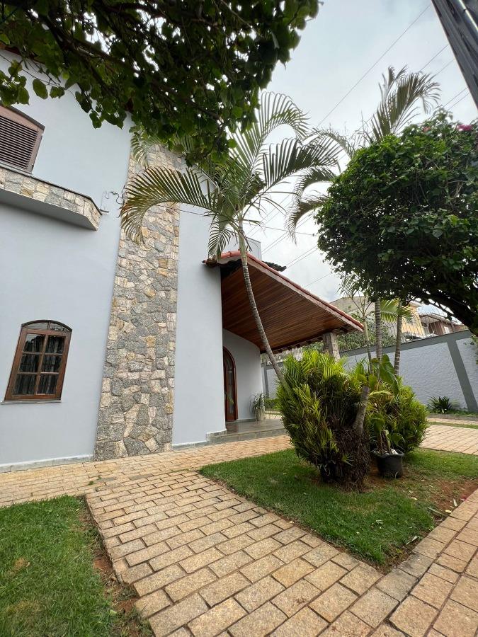 Sobrado, 3 quartos, 330 m² - Foto 2