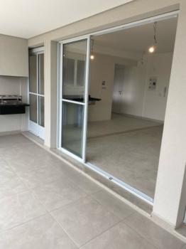 Apartamento para Venda por R$940.000,00 com 96m², 3 dormitórios, 2 suites e 2 vagas - Vila osasco, Osasco / SP