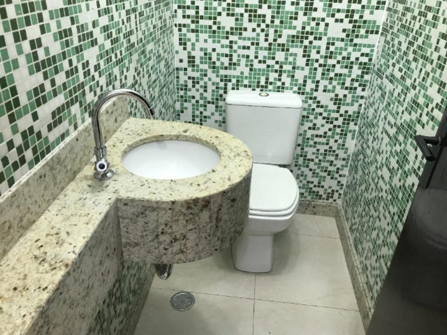 Sobrado à venda com 3 quartos, 200m² - Foto 14