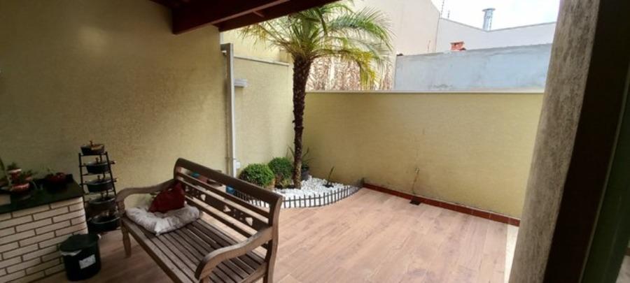 Casa à venda com 3 quartos, 200m² - Foto 6