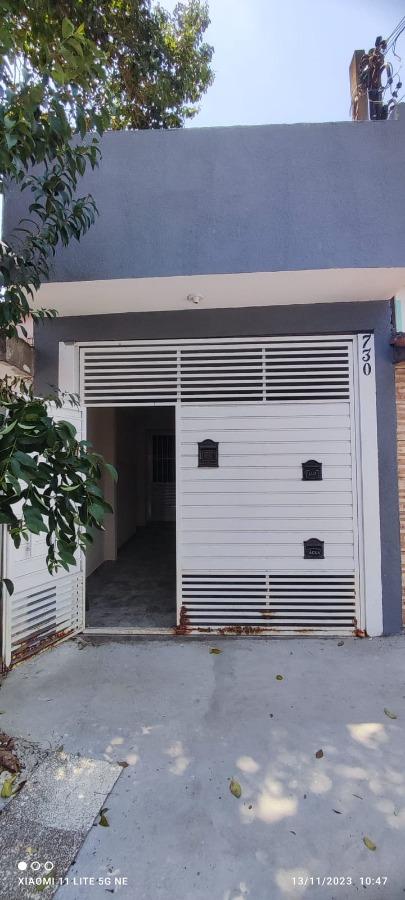 Sobrado à venda com 2 quartos, 120m² - Foto 1