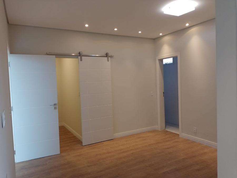 Sobrado à venda com 4 quartos, 120m² - Foto 17