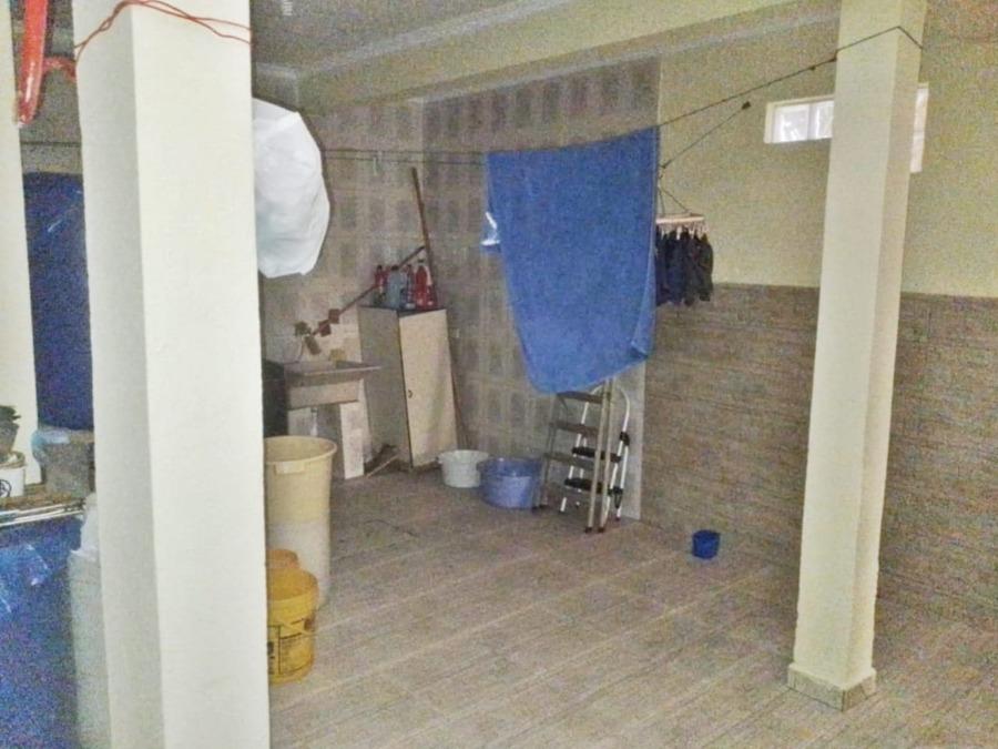 Sobrado à venda com 6 quartos, 301m² - Foto 18