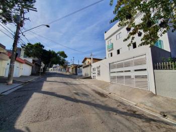 Apartamento para Venda por R$295.000,00 com 40m², 2 dormitórios, 1 vaga e 1 banheiro - Vila scarpelli, Santo andré / SP