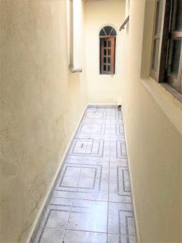 Casa para Venda por R$330.000,00 com 2 dormitórios, 1 vaga e 1 banheiro - Vila jacuí, São paulo / SP