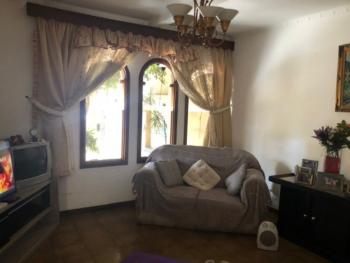 Sobrado para Venda por R$800.000,00 com 214m², 4 dormitórios, 2 suites e 2 vagas - Parque industriário, Santo andré / SP