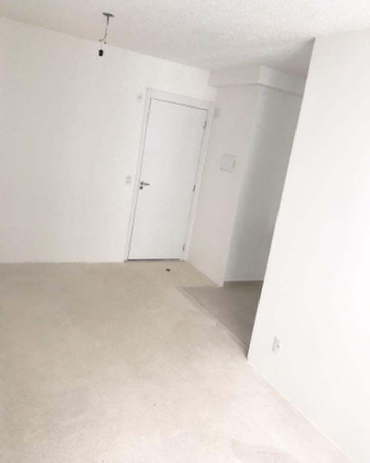 Apartamento à venda com 2 quartos, 43m² - Foto 8